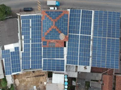 Instalação energia solar — Supermercado Batista, Ipatinga / MG