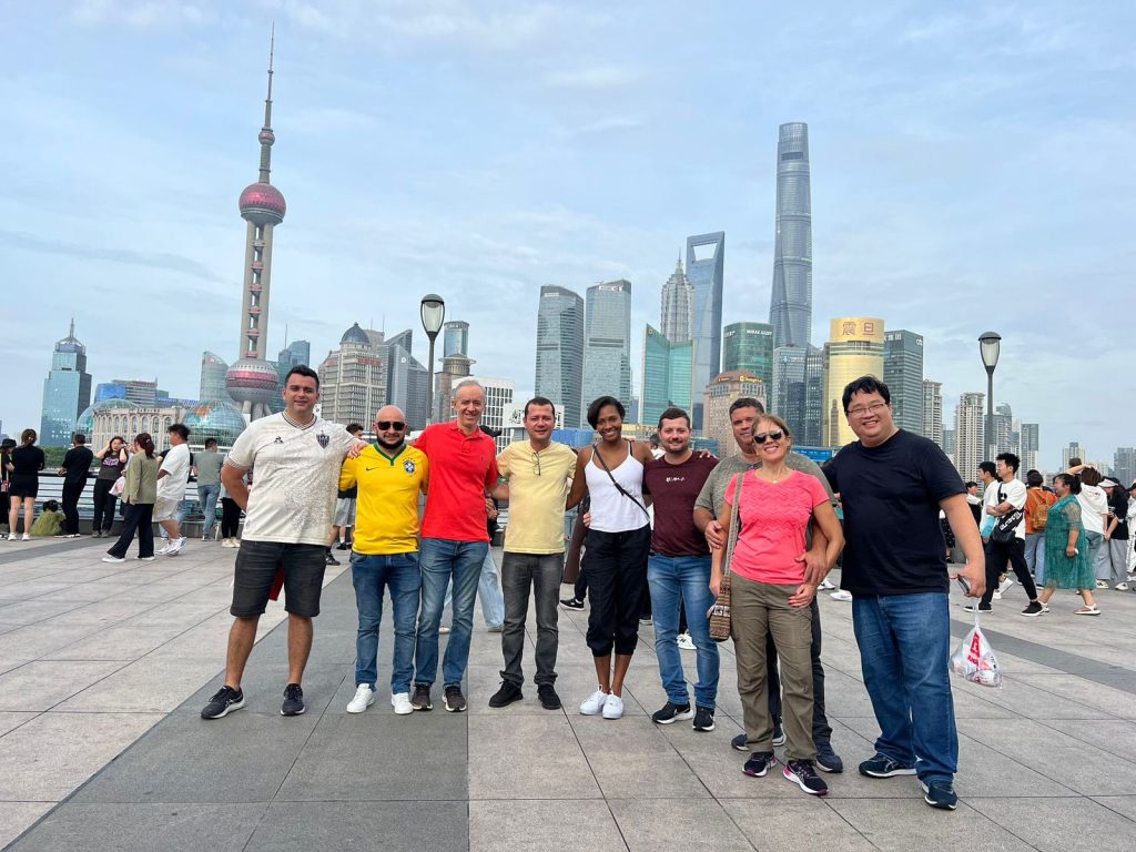 T8M DESBRAVANDO CONTINENTES